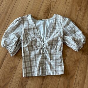 Abercrombie and Fitch Poplin Puffed Sleeve Cropped Blouse